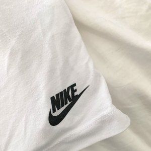 Nike | Cotton Muscle Tee Tank Top - White